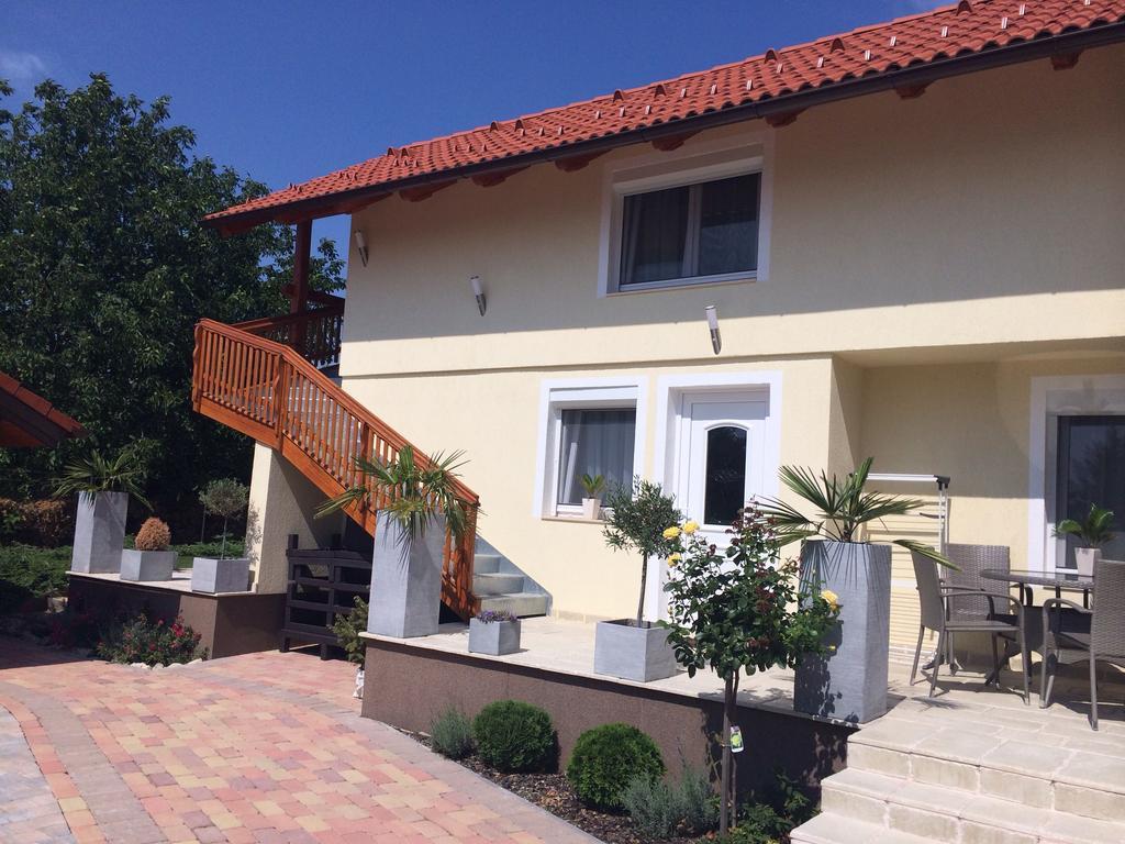 Leiner Apartman Hévíz Rom bilde